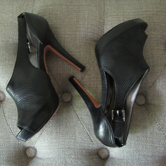 Coach Open Toe Stiletto 5.5B - Picture 4 of 8